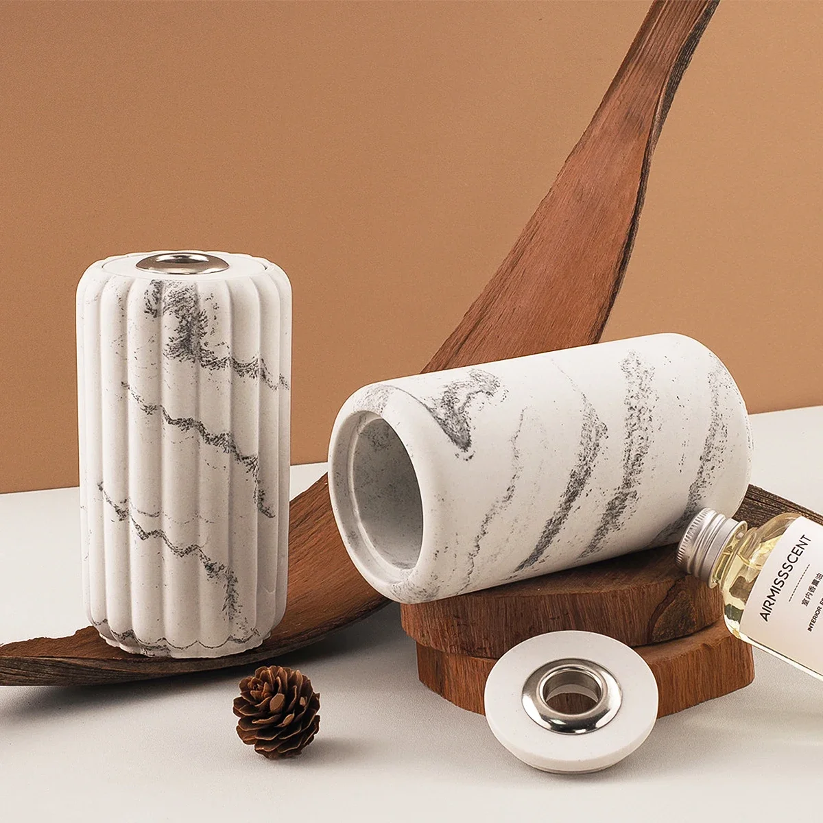 Cylindrical Aromatherapy Vase Mold Stripe Style Aromatherapy Volatile Container Incense Jar Silicone Mold DIY Handmade Home Deco