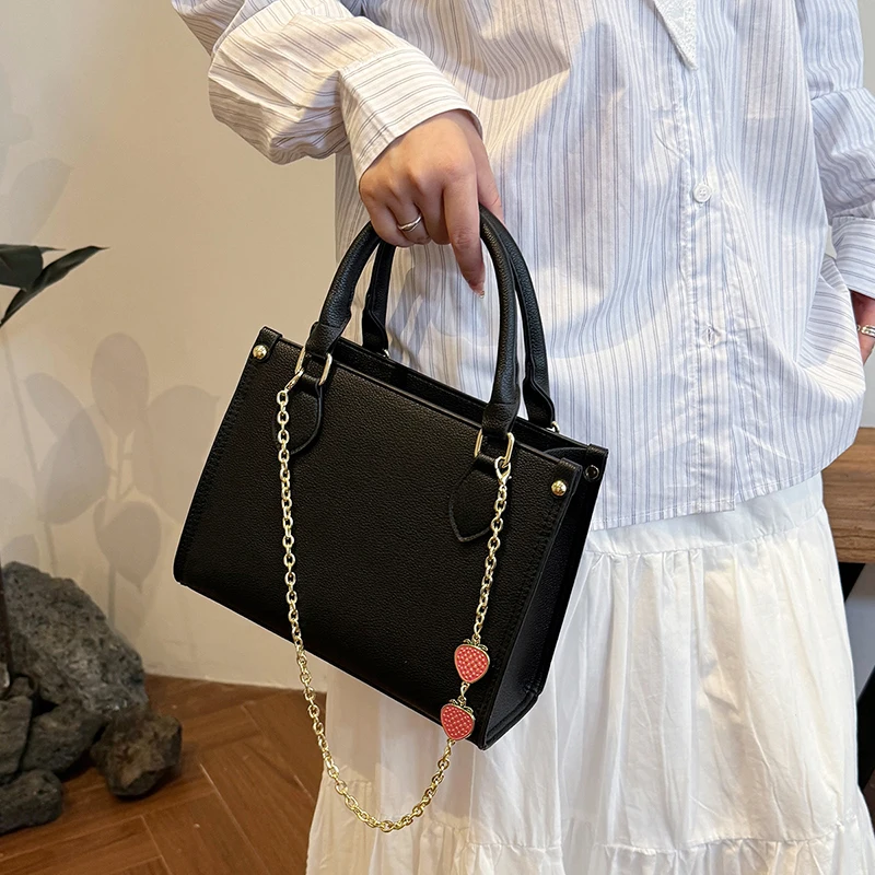 

Simple Fashion Square Women Crossbody Bags 2025 Luxury Designer Purses And Handbags Box Shape Pure Color Shoulder Satchels