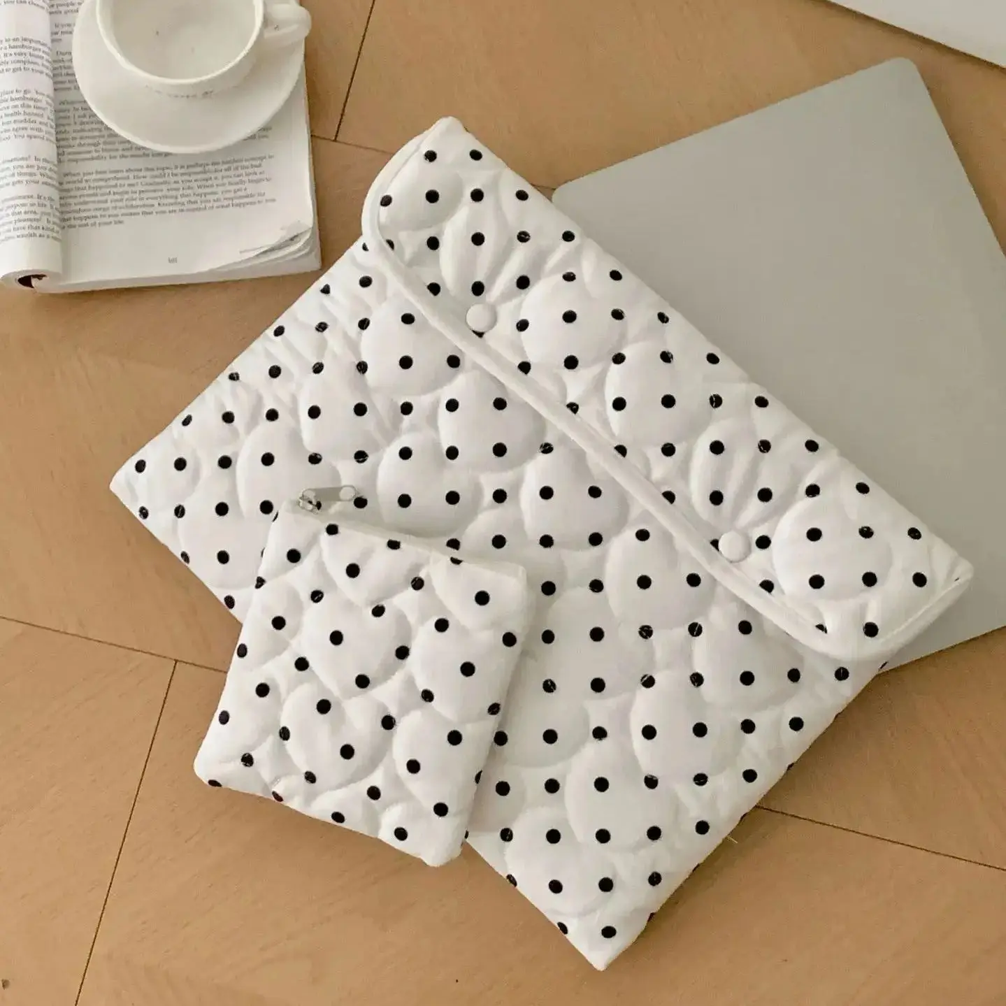 Uroczy pokrowiec na laptopa w kropki do Macbooka Air13 13.6 pro13 Huawei Samsung Dell HP LG 14 cali Koreański styl Lekka torba na laptopa — zdjęcie produktu 4