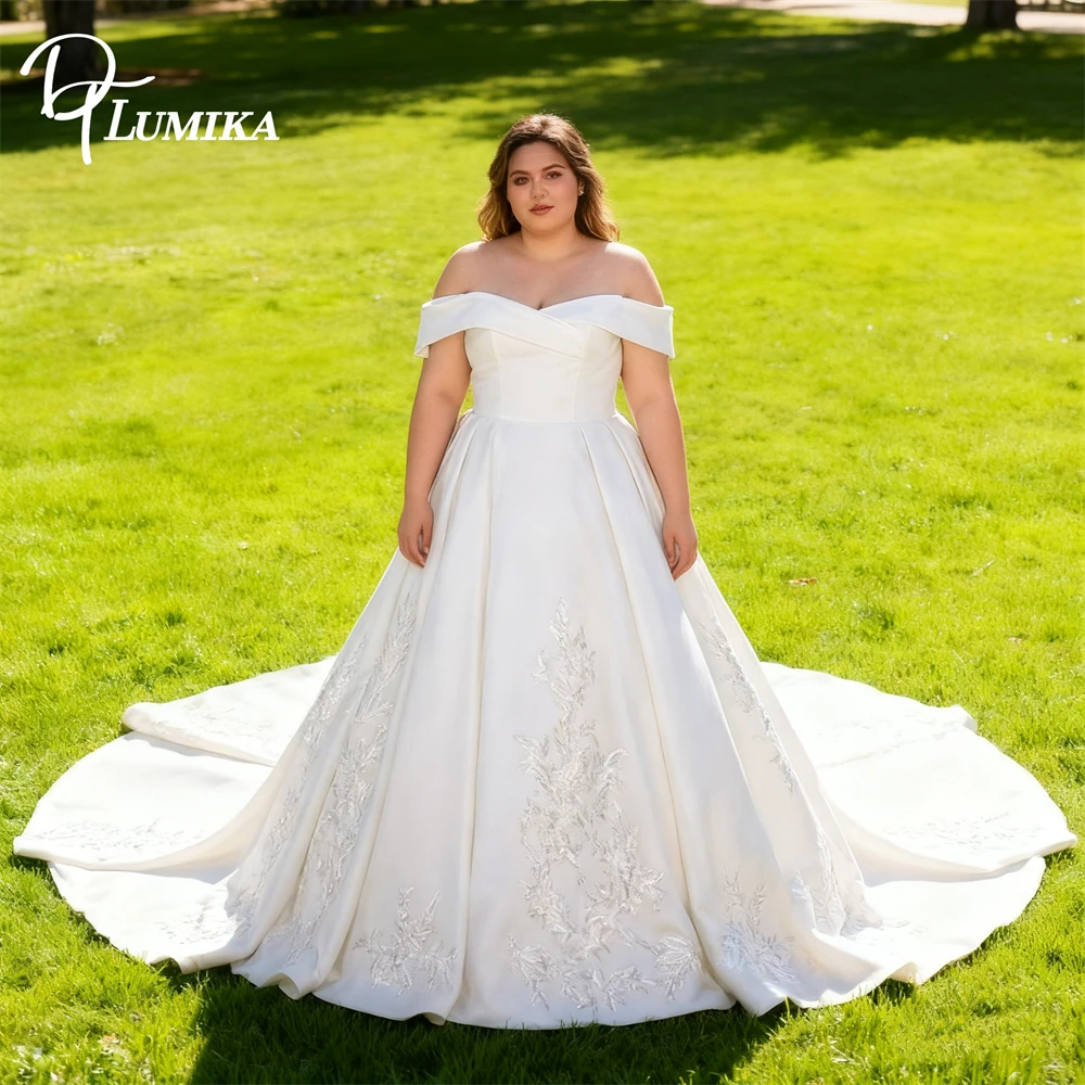 

DTLumika Plus Women Wedding Dress, Satin A Line Bride Dresses with Off the Shoulder Sleeves Customized Long Tail Bridal Gown