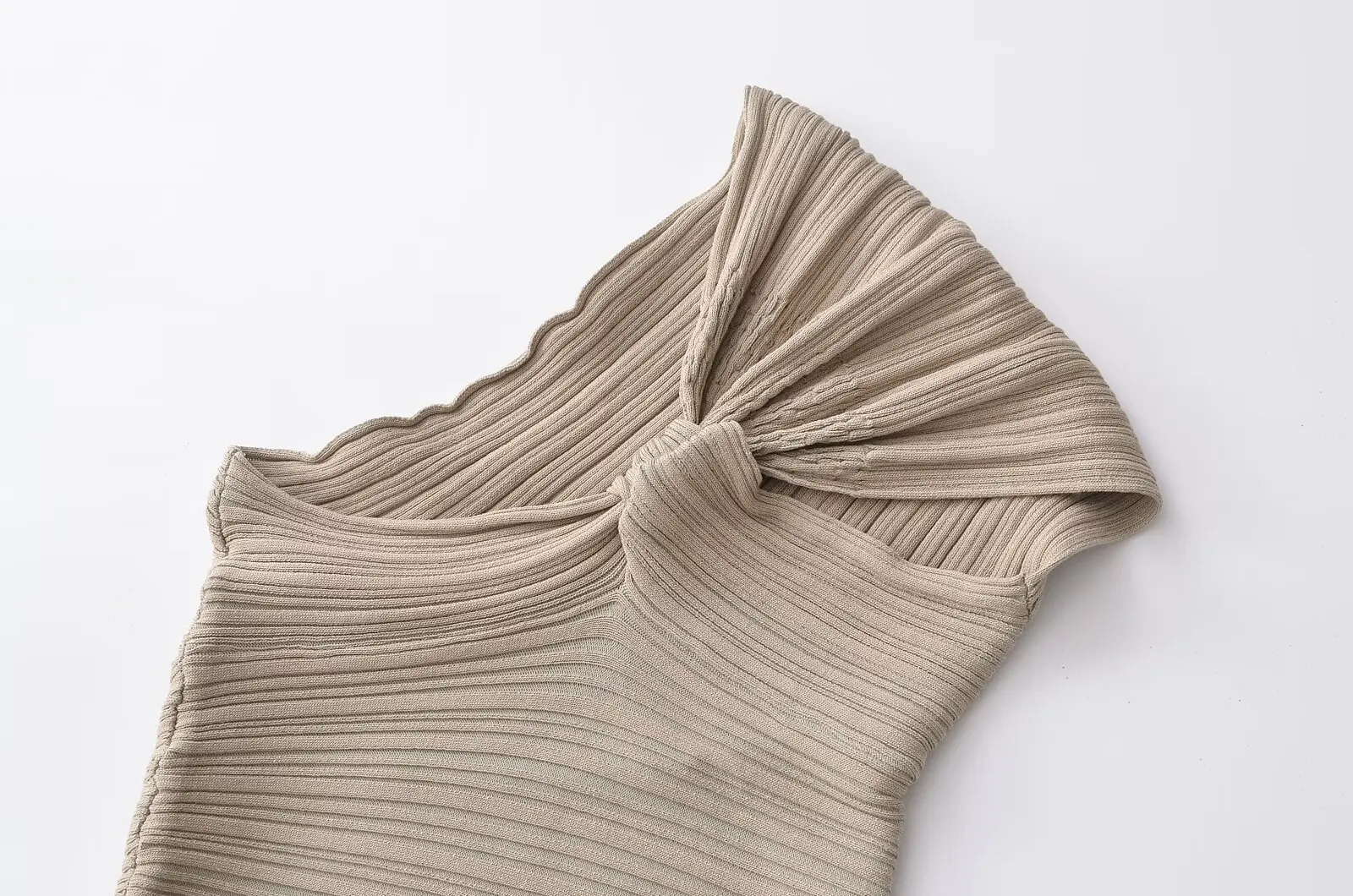 2024 Summer Thin Stretch Thread Knitted Women Asymmetric Tanks Sleeveless Slim Camis Female Sexy Crop Top Y2k