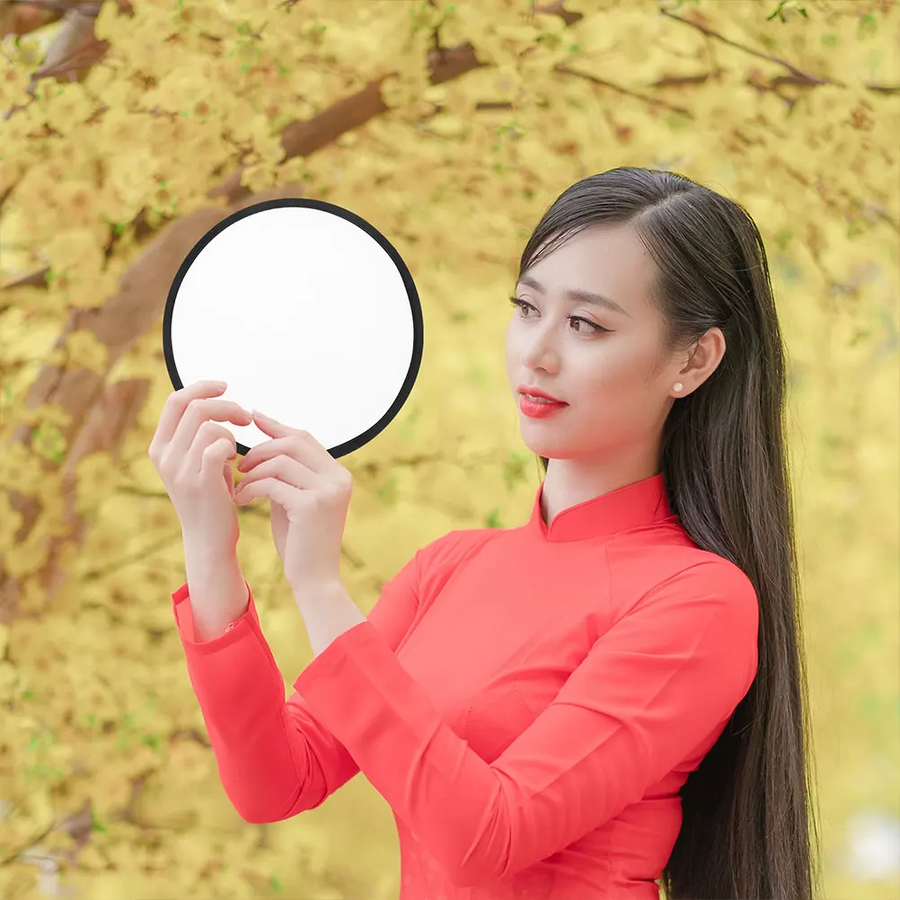 

Folding Fan Circular H held Summer Portable Lightweight Sturdy Easy Carry Store Plastic Fabrics Hot Day