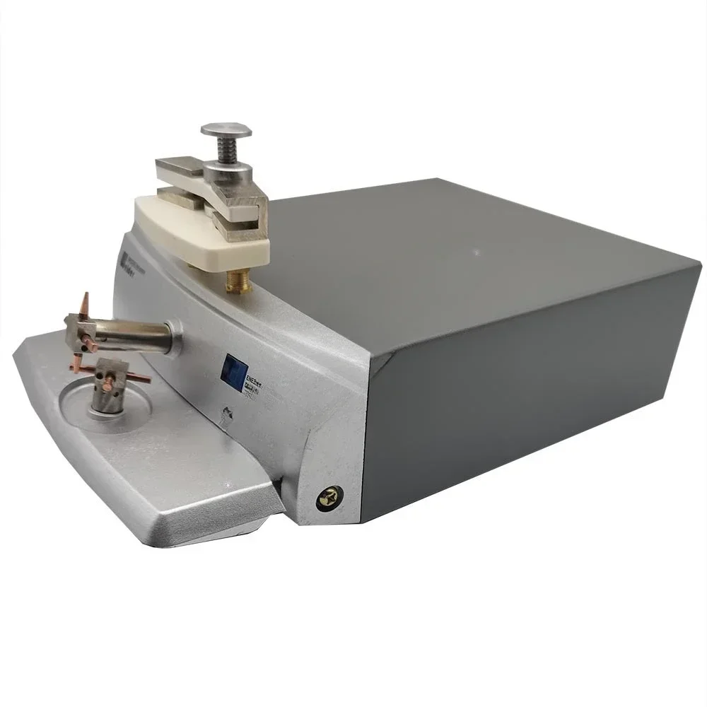 Mini saldatore a punti per attrezzature ortodontiche