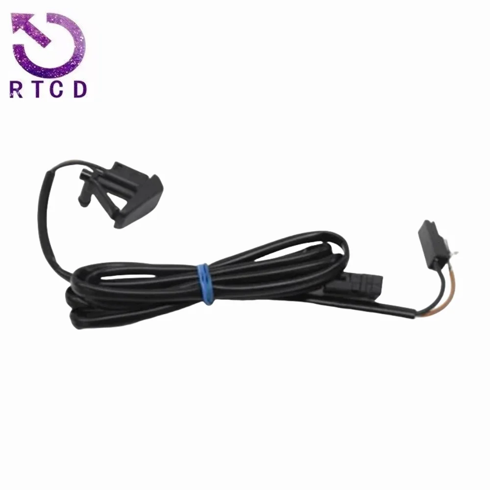 

Windshield cleaning fluid nozzle 2028600947 For Mercedes Benz C-CLASS (W202) 1993-2000 C-CLASS T-Model (S202) 1996-2001