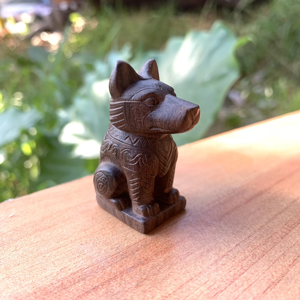 1Pc 1.8 Inch Hand-Carved Wooden Wolf Totem Statue, Suitable for Home Decoration and Desktop Ornaments