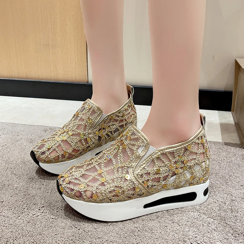 Platform Wedges Women\'s Vulcanized Shoes Floral Embroidery Mesh Sneakers for Women Slip on Casual Comfy Heeled Shoes Woman