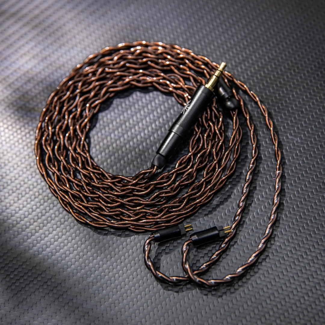 

Kiwi Ears Terras 4N OCC Audiophile Cable with Litz-Type Braided Design & Interchangeable 3.5mm and 4.4mm Connectors