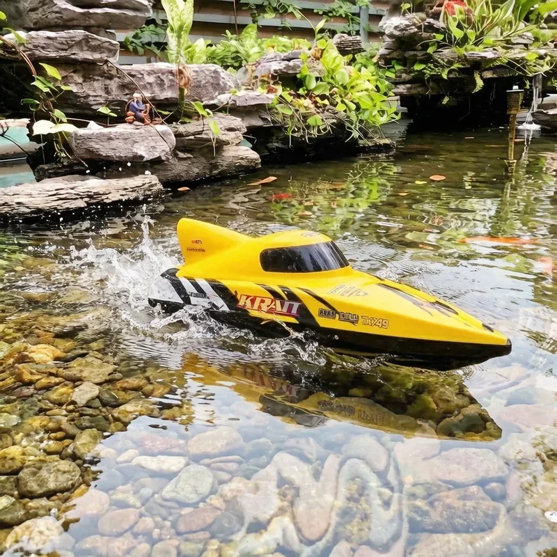TX749 High Speed Turbine Jet 2.4g Simulated Speedboat Brushless Motor Rc Remote Control Boat Model Full Scale Racing Water Toy