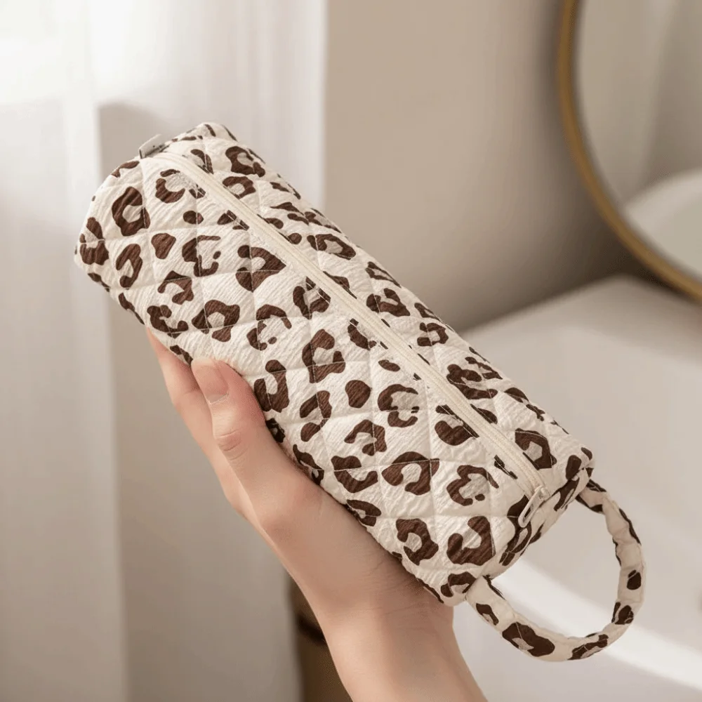 

Sweet Hair Dryer Storage Bag Leopard Large Capacity Curler Storage Bag Flower Pattern with Handle Cosmetic Bag