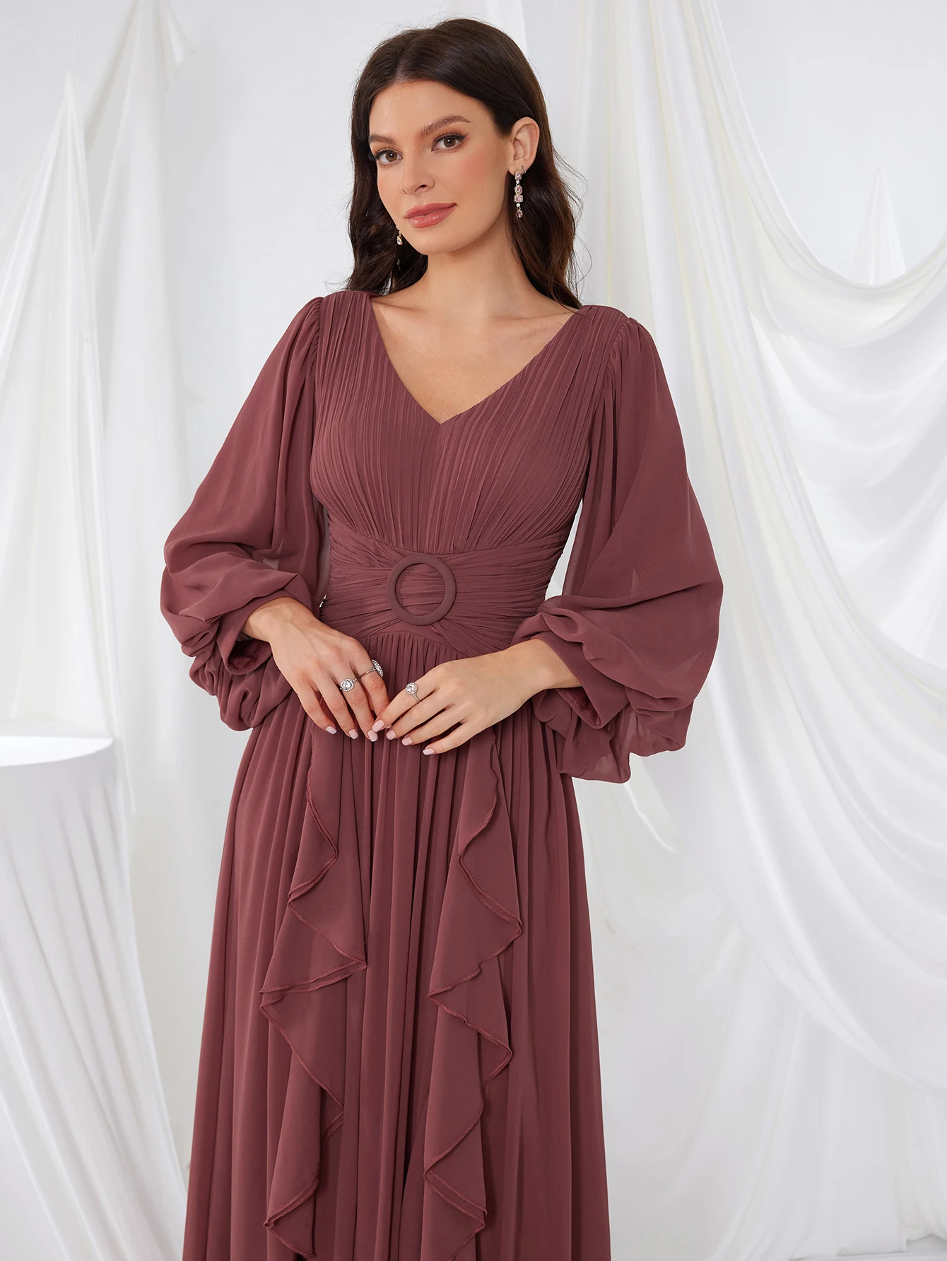 UNITHORSE 여성용 브이넥 긴팔 쉬폰 드레스 스플릿 브라이덜 메이드 맥시 가운