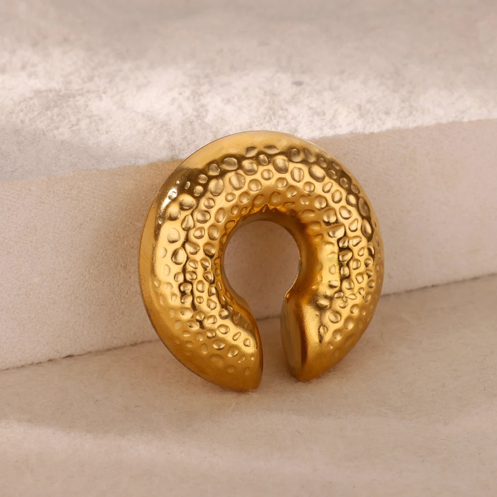 

Chunky Earclips Earrings for Women Stainless Steel Gold Color Circle Ear Cuffs Without Pierced New Wedding Jewelry Gift