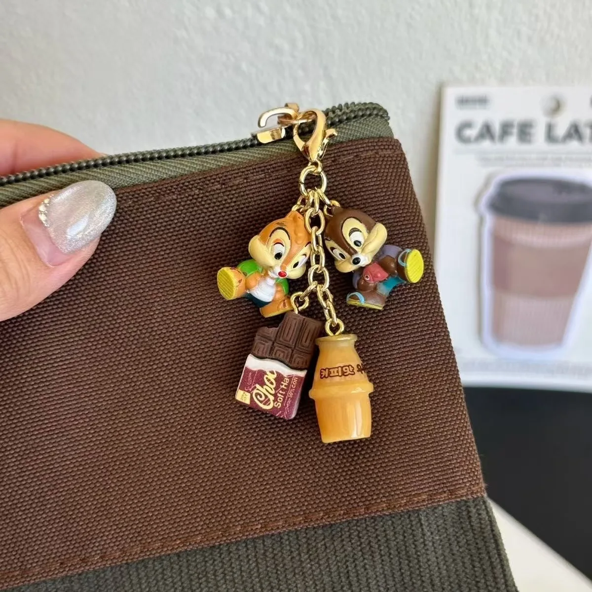 

Cute Cartoon Anime Figure Kawaii Squirrel Key Chain Backpack Pendant Decoration Gift