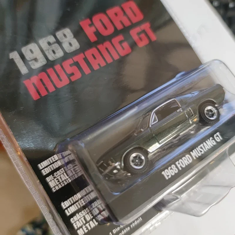 1/64 1968 FORD MUSTANG GT lega metallo pressofuso auto modello veicolo giocattolo per bambini regalo ragazzo