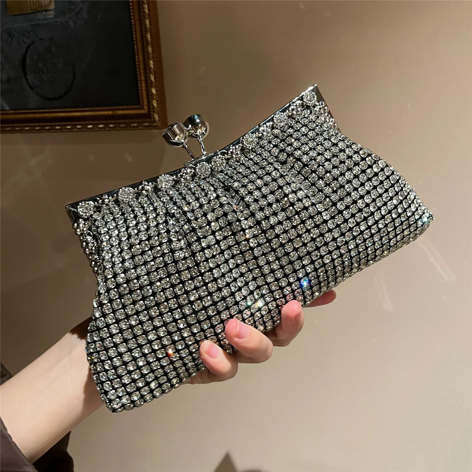 

Luxury Silver Crystal Diamond Women Clutch Evening Bag Wedding Crystal Ladies Purse Female Sparkly Wallet for Wedding Party Ins