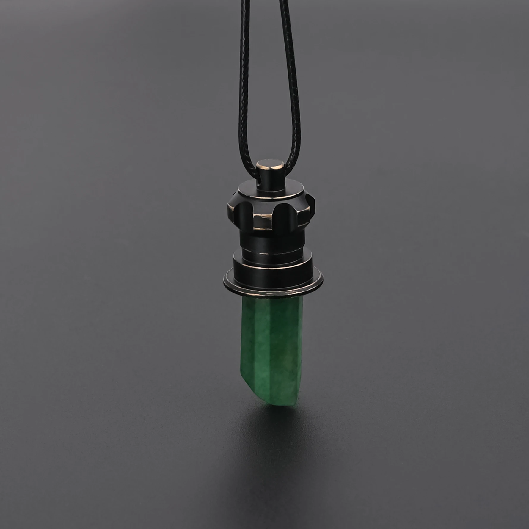 TXQSABER قلادة كريستال لوك كريستال قلادة أجزاء معدنية للسيف الضوئي