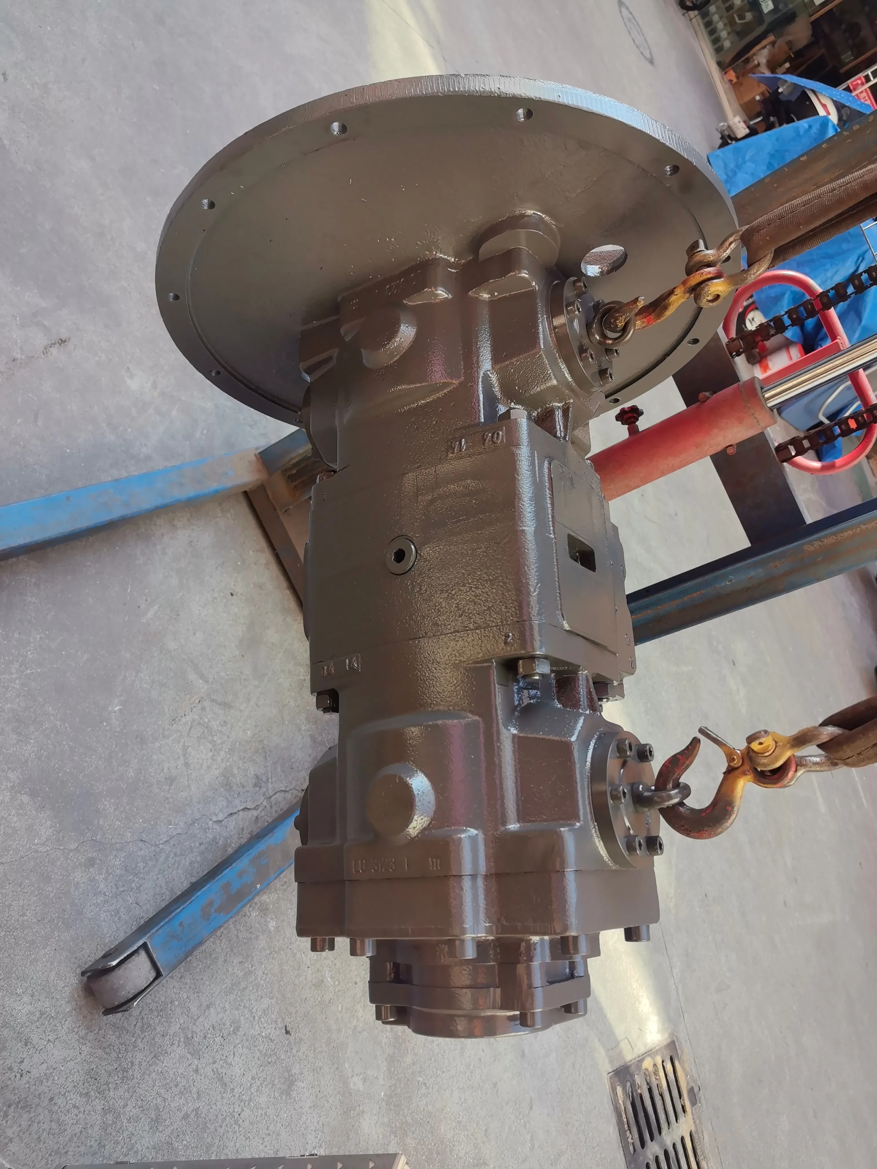 مضخة هيدروليكية ذات جودة ممتازة LPVD107 المضخة الرئيسية لحفارة Liebherr A 924 عجلة 9076756-001 LPVD مجموعة المضخات سلسلة كاملة #3