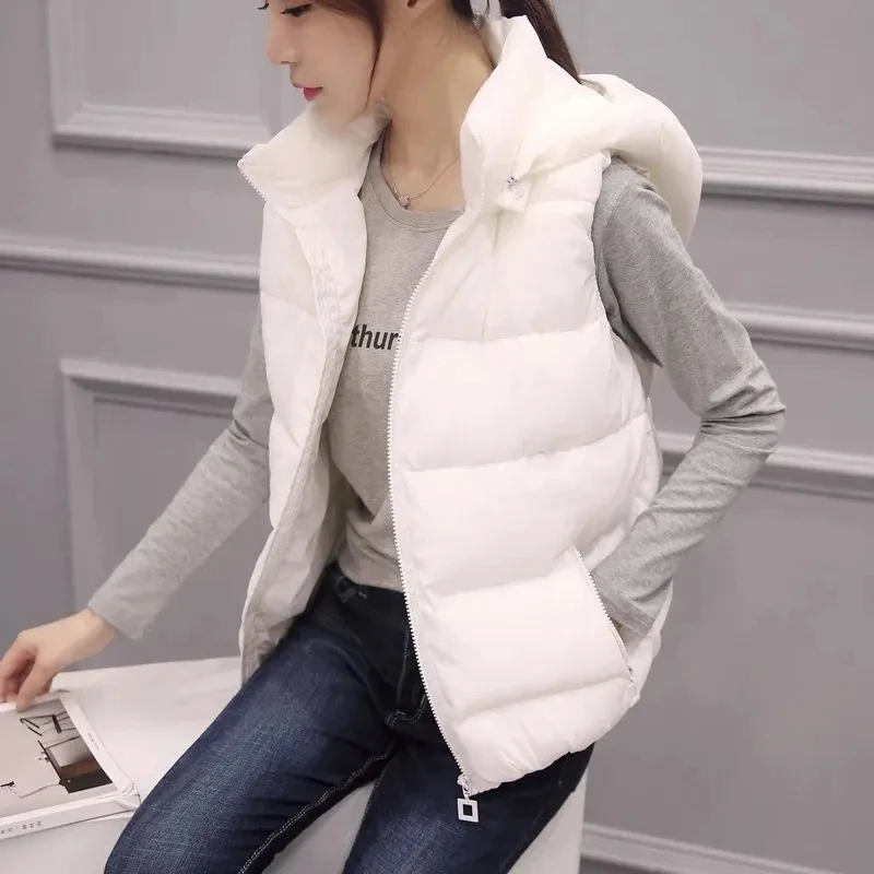 Winter Down Cotton Vest Women's 2025new Sleevele Hooded Parkas Warm Short Vest Coat Female Waistcoat Overcoat Ladies Tops