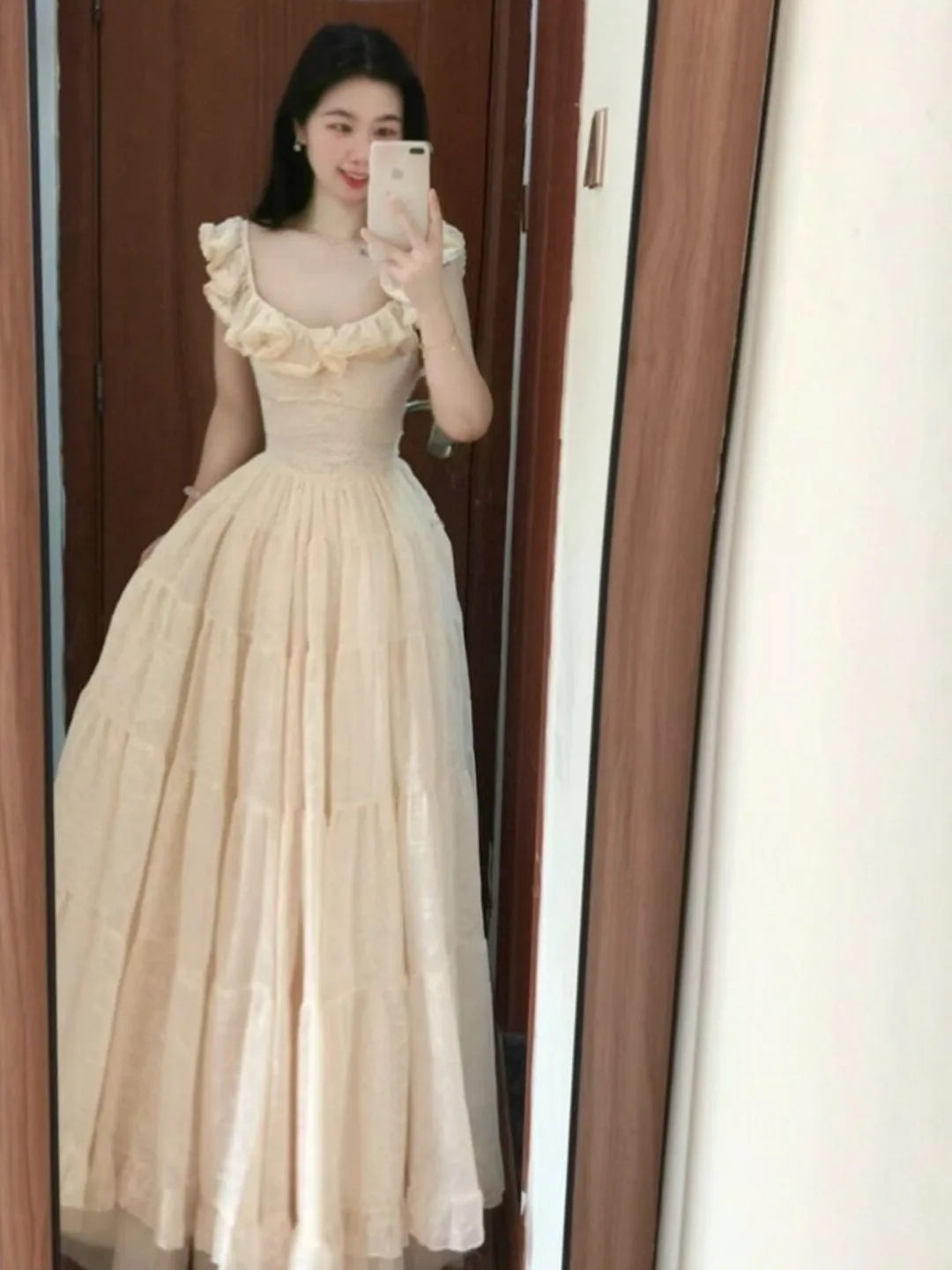 

Sweet Waist Cinching Fluffy Skirt Dress French Style High Waist Gauze Material Summer New Fashion Women's Dress