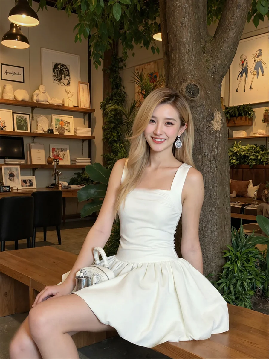 Women'S Black Dresses Woman Elegant A-Line Chic Soft Classy Halterneck Rhinestone Cut-Out Gradient Flocking One-Piece Solid