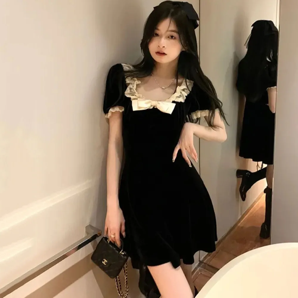 

2023 Summer Fashion Dress Women High Quality Square Collar Bow Lace Short Sleeve Black Dresses For Female Sexy Cute Mini Dress