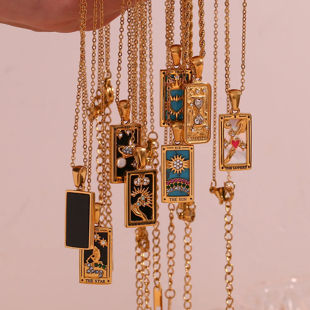 Fashionable Tarot Card Pendant Necklace, Suitable For Women Daily, Party Wear, Holiday Gift