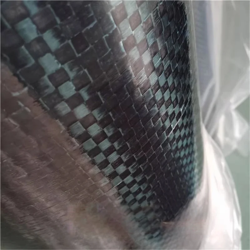 Carbon fiber 8x8mm widened prepreg cloth, high-temperature carbon fiber prepreg, carbon fiber square cloth, molded self-adhesive