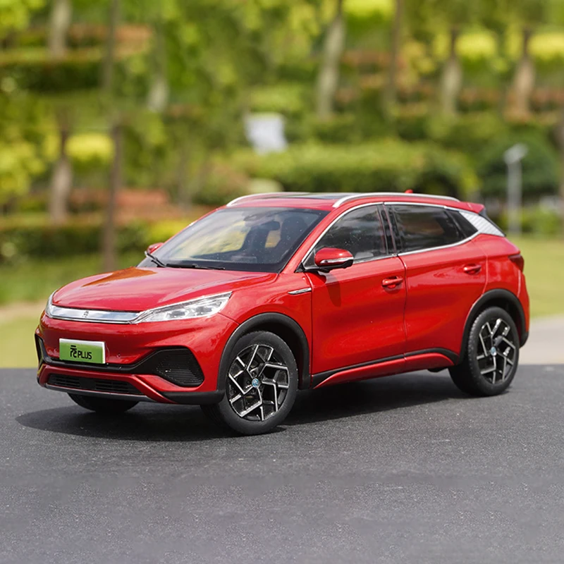 

1:18 Scale Diecast Alloy BYD Yuan PLUS Small SUV Toys Car Model Classic Nostalgia Adult Collectible Souvenir Gift Static Display
