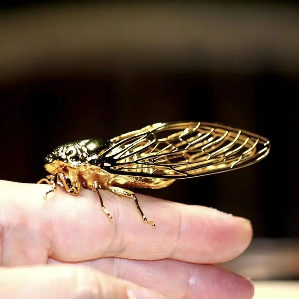 Creative Exquisite Cicada Figurine Mini Hollowed-out Alloy Animal Statue Anti-rust Retro Micro Landscape Figurine Tabletop Decor