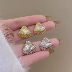 Stainless steel vintage metal shell stud earrings for women Bohemian minimalist shell scallop earrings Sea jewelry