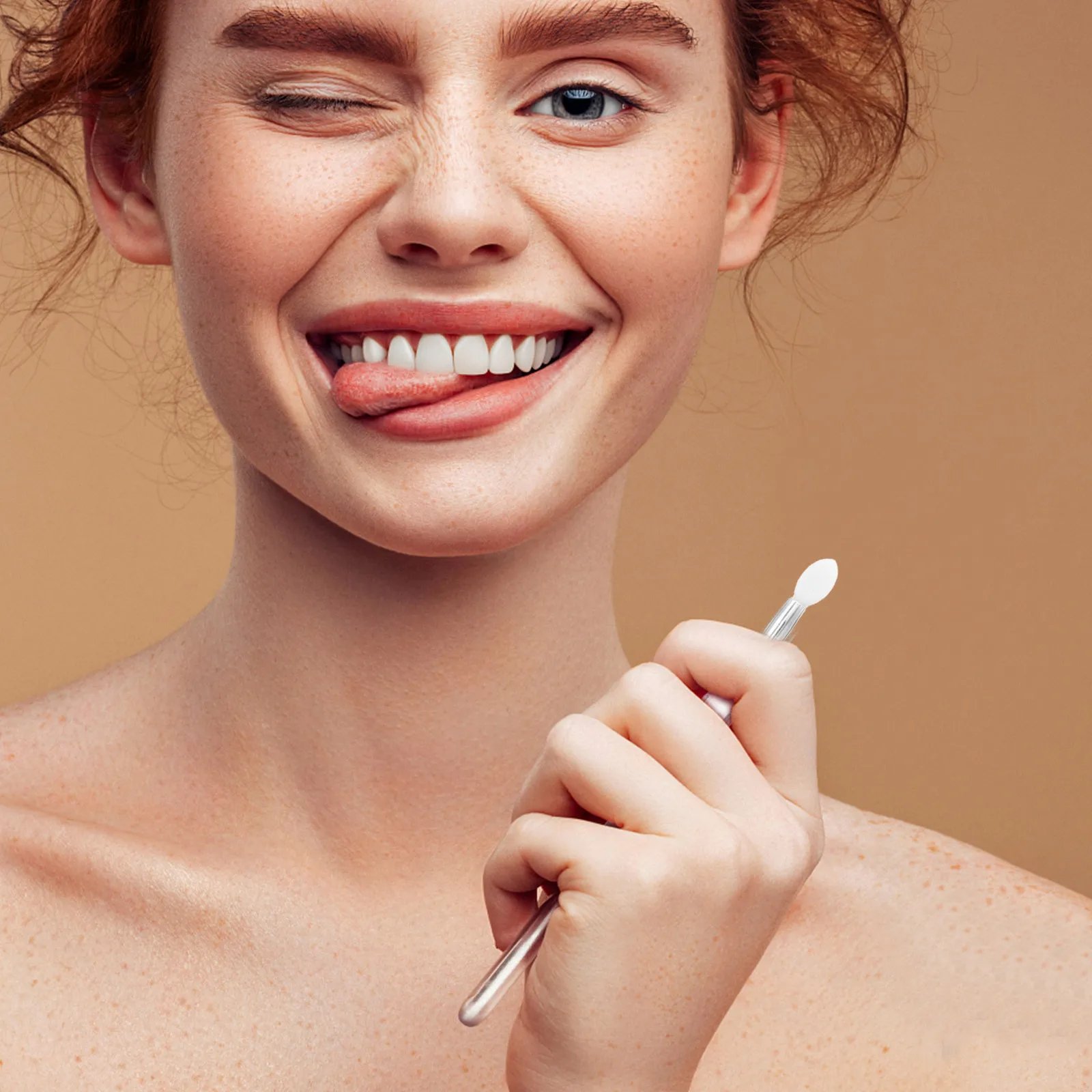 

5Pcs Transparent Handle Round Head Brush Soft Silicone Makeup Applicator for Lipstick Eyeshadow Blush Portable Tool