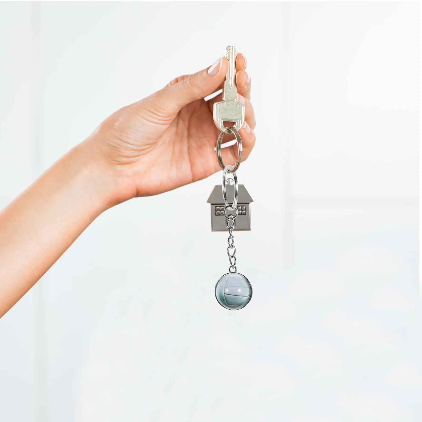 

2 Pcs Bag Hanging Ornaments Keyring Keychain Pendant Gift Exquisite Sports Ball Keychains Cute Keyrings Creative