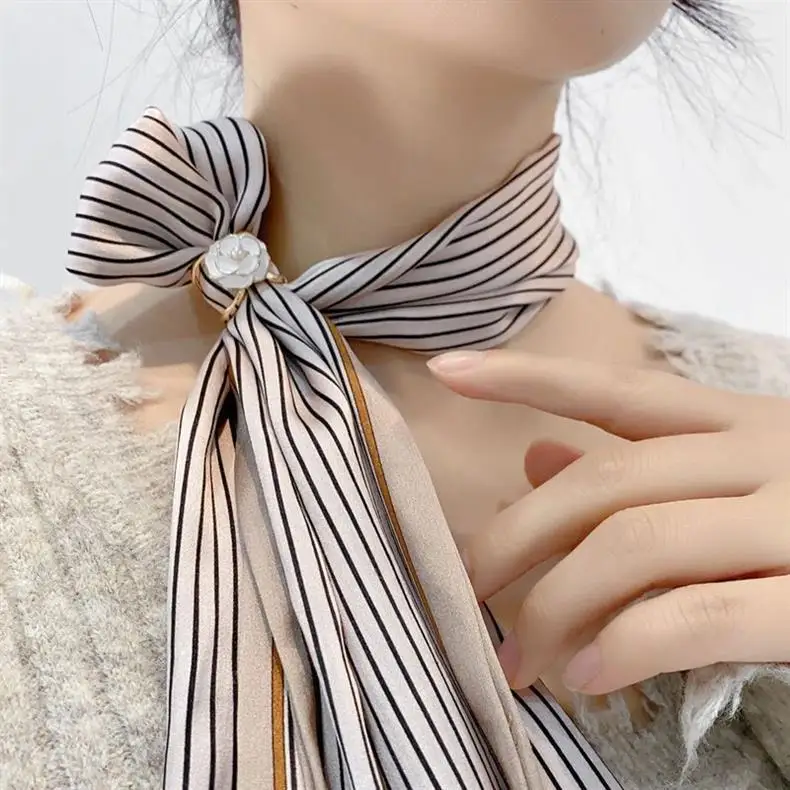 4 Pcs Elegant Golden Faux Pearl Scarf Clip Set - Multifunctional Metal Corner Knot and Ring Clip, for Safe,able Scarf Fixing view 2