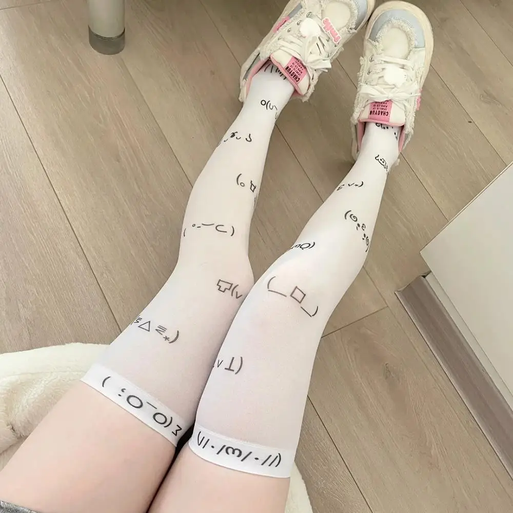 Letter Print Long Socks White Graffiti Socks Thigh High Stockings Over Knee Stockings Harajuku Style Printed Over-knee Socks
