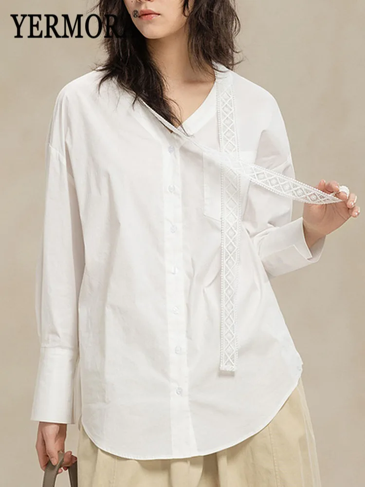 

YERMORA Белая кружевная блузка с лентой и карманами для женщин, с V-образным вырезом, длинными рукавами, свободного кроя, новая модная рубашка, тренд Весна-Лето 2026