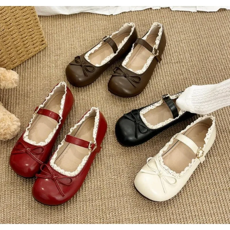 

Women Flats Fashion Shoes Spring New Round Shallow Loafers Buckle Soft Sole Non-slip Sneakers Women Mouth Butterfly Knot Metal