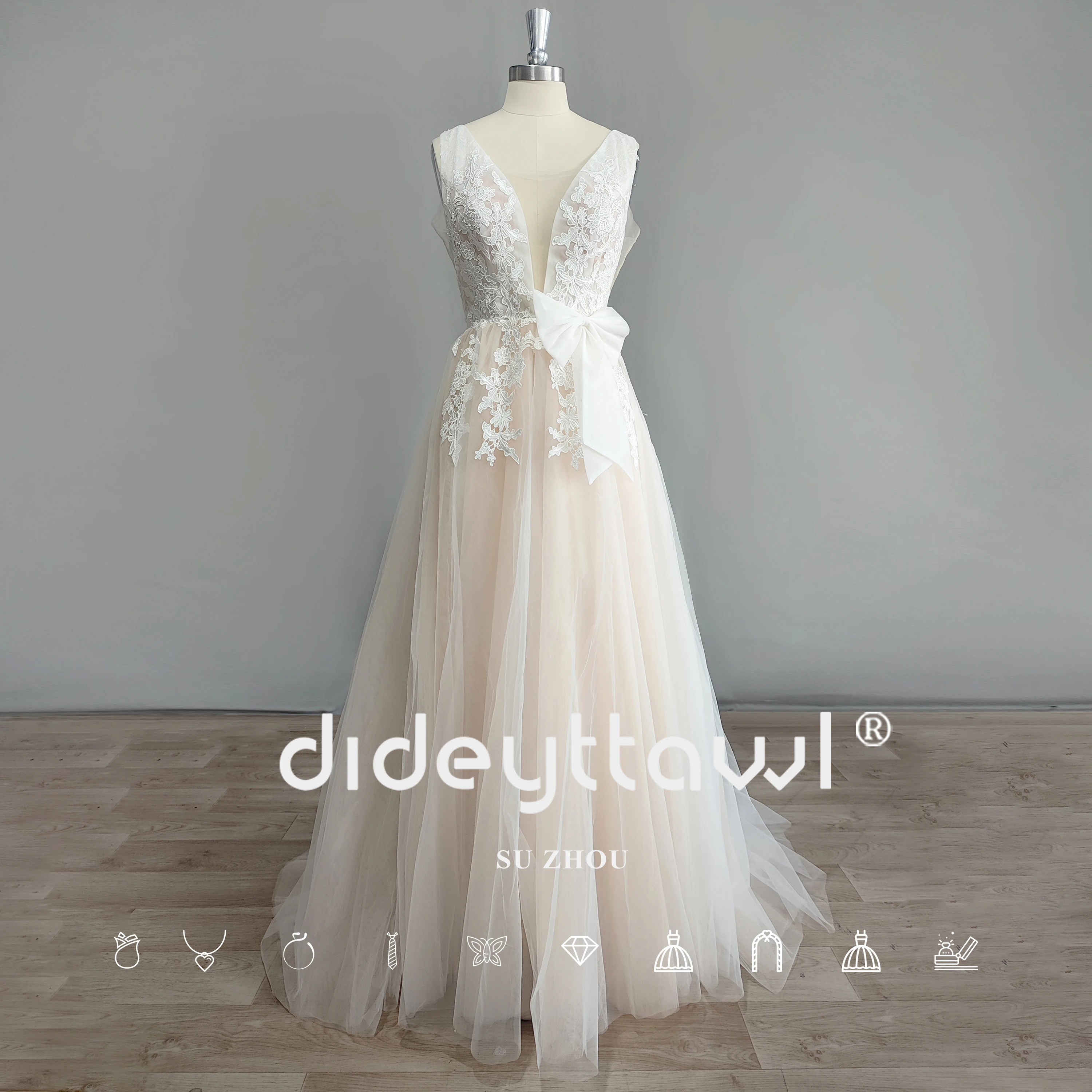 DIDEYTTAWL Real Photo Bow Lace Applique Sleeveless Tulle Boho Bridal Gown Deep V Neck Backless Sweep Train Wedding Dress 2023