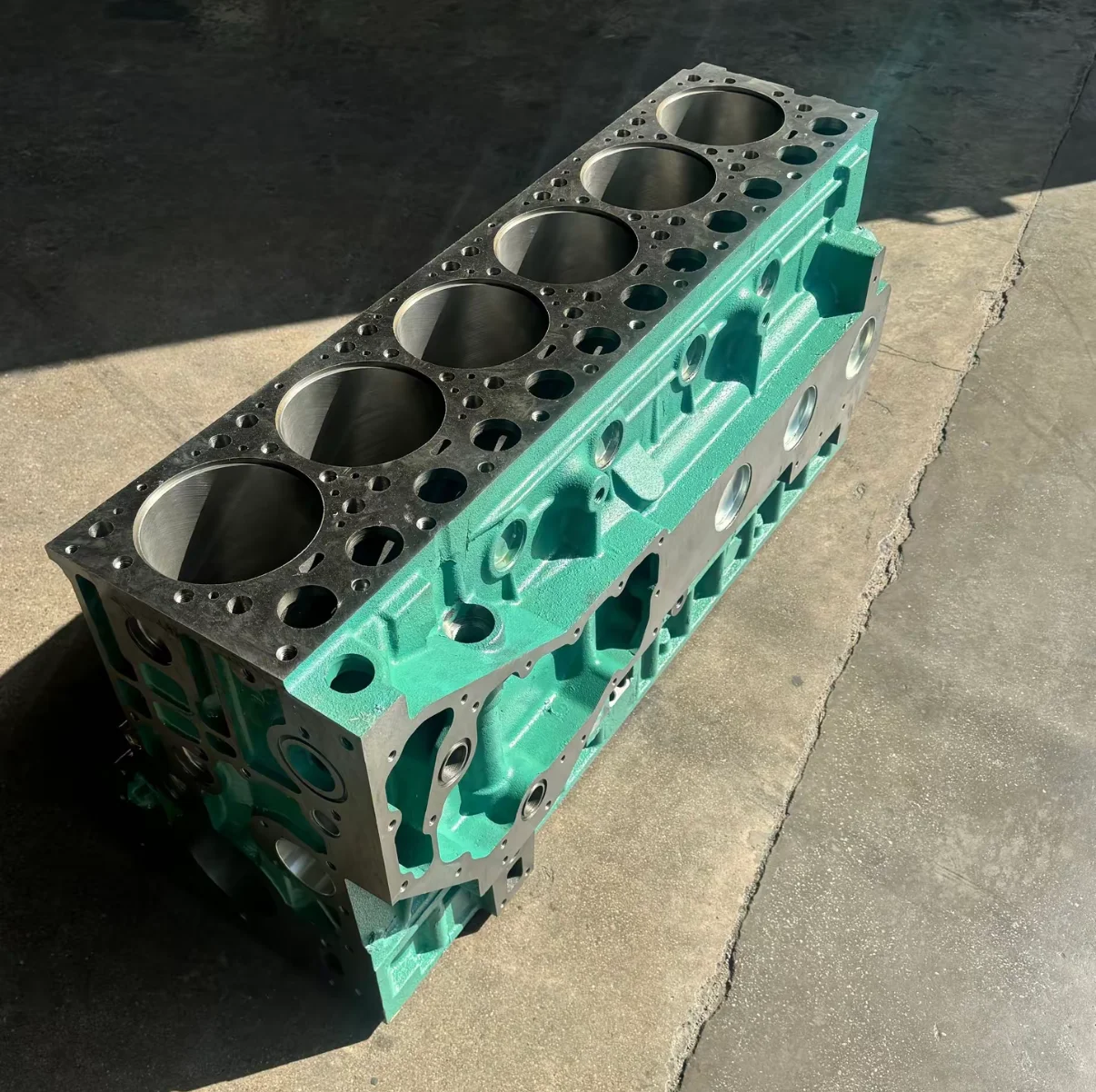 Diesel Engine Spare Parts Engine Block Cylinder Block 61500010383 for WEICHAI SINOTRUCK HOWO SHACMAN WD615 Euro II