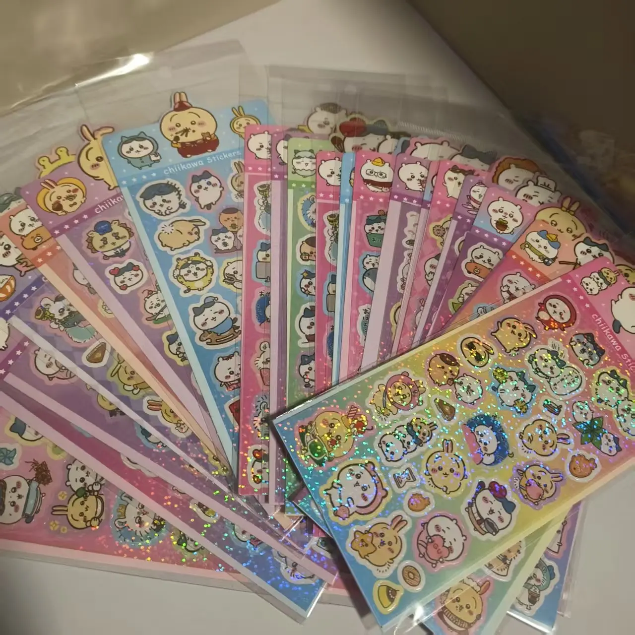 

Chiikawa Kawaii наклейки с героями мультфильмов, 20 листов, 400 шт., милый декоративный альбом для вырезок, сделай сам, журнал, планировщик, школьные принадлежности, подарок