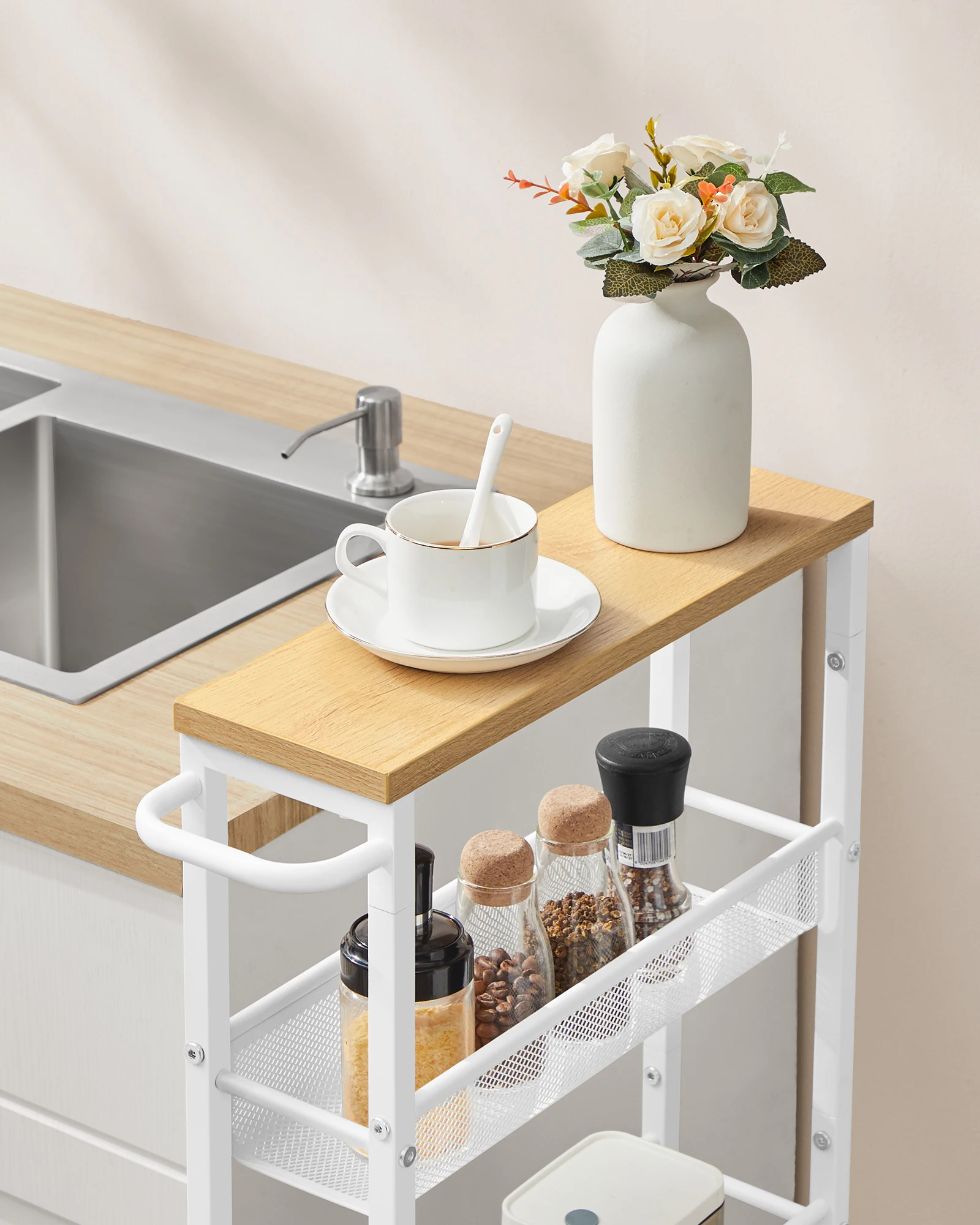 Kitchen trolley Narrow concave shelf modern steel frame bar trolley on wheels