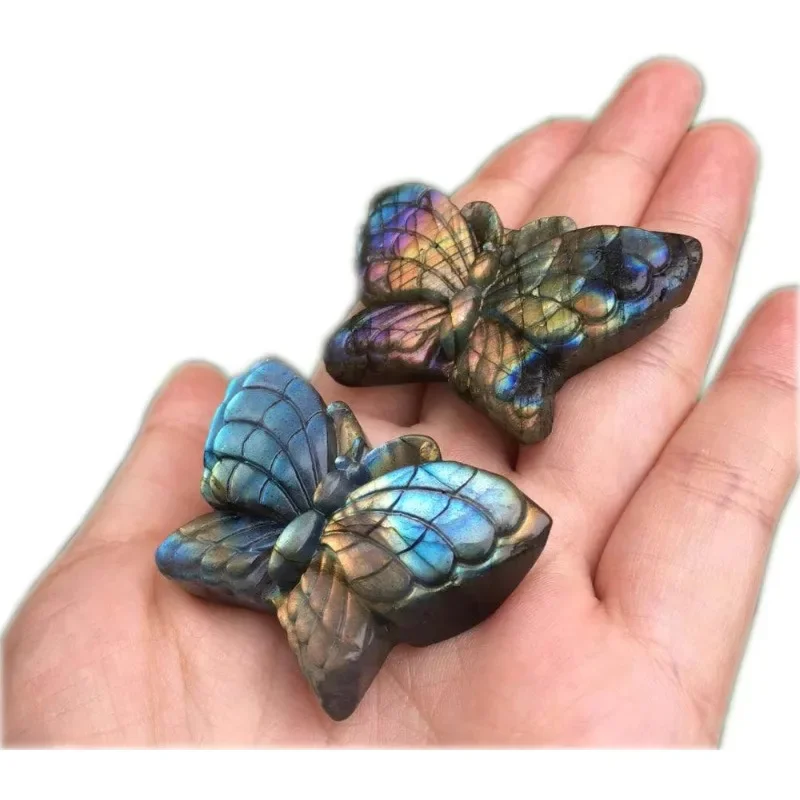 

Cute hand-carved Labrador stone jewelry crystal butterfly carving other crystal crafts