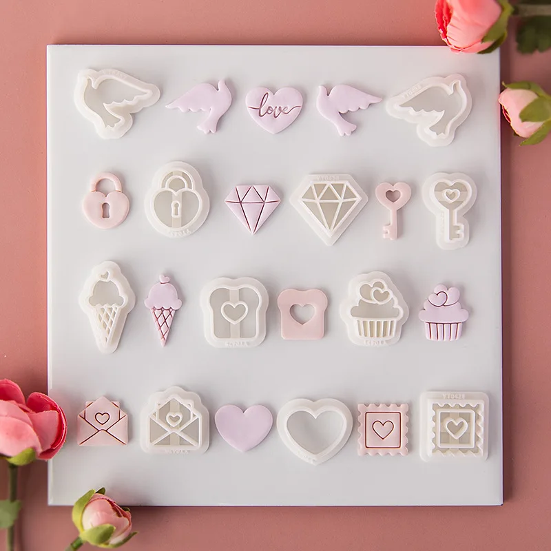 Valentine'S Day Series Heart Keys And Locks Pendant Earrings Soft Clay Mold Pottery Clay Mould Cutting DIY Handmade Tools