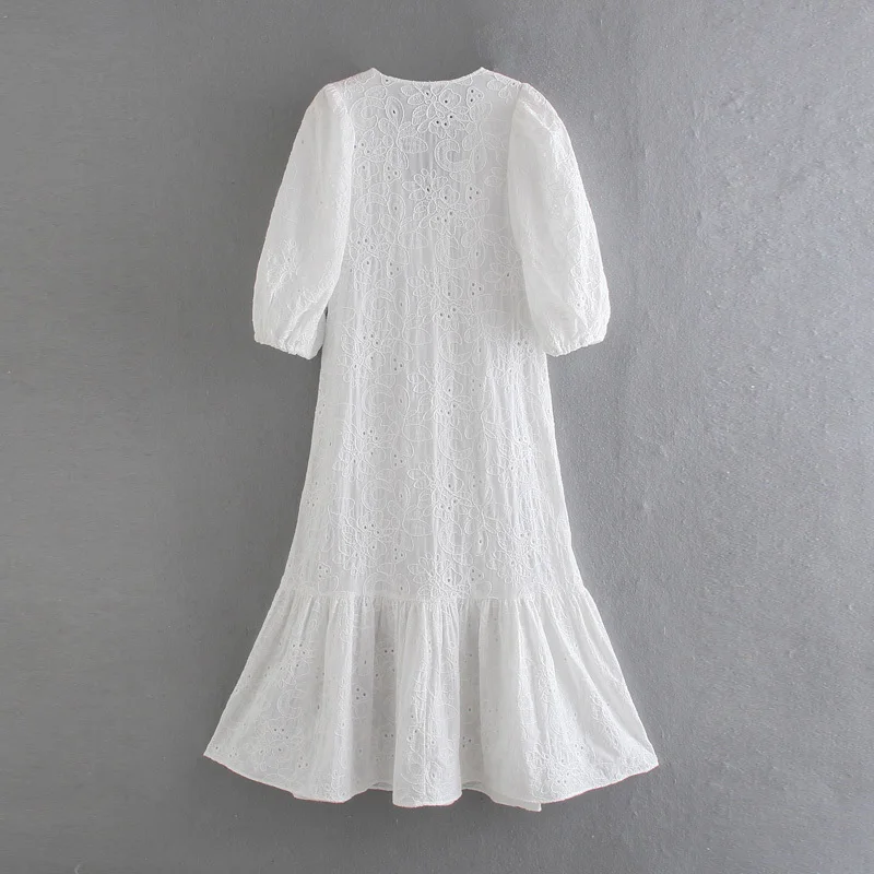 Autunno da donna nuovo stile stile delicato stile europeo e americano con scollo a V ritagliato abito lungo ricamato gonna Casual Street Style