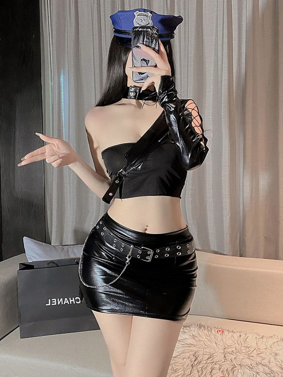 

Dark Sexy Short PU Leather Crop Top And Skirt Set Baring Belly One Shoulder Nightclub Style Bodycon Half Length Trendy Outfit