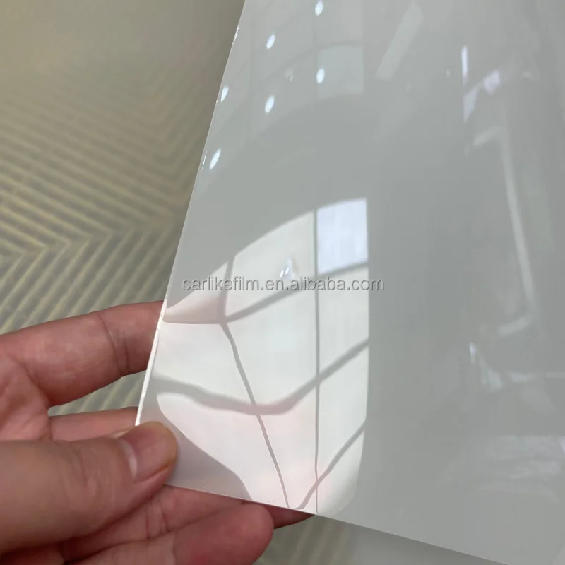 Hoogglans TPU autolakbeschermingsfilm PPF doorzichtige beha krasbestendige omslag