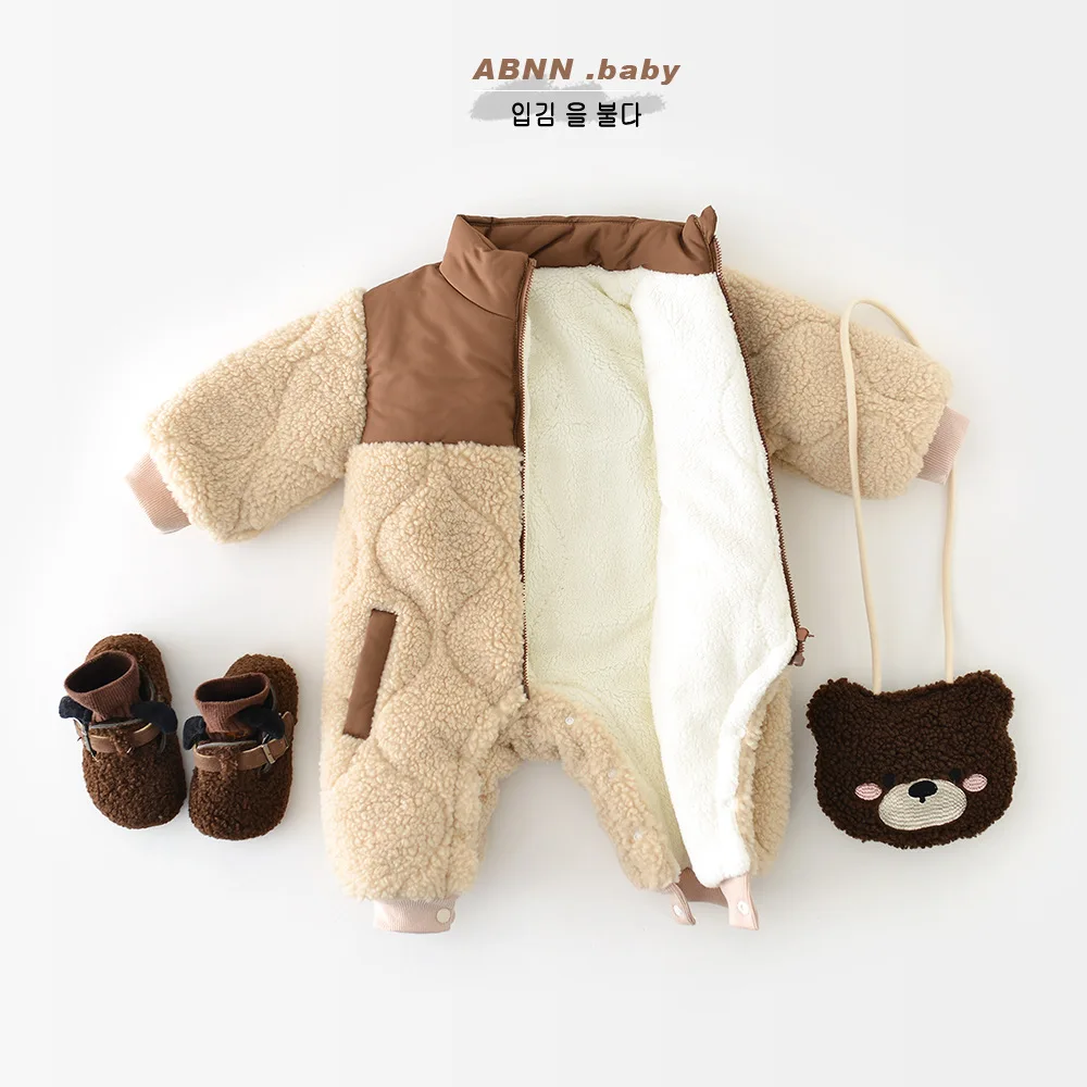 بدلة أطفال شتوية جديدة لعام 2025 بأكمام طويلة رومبير دافئ بالإضافة إلى مخمل سميك للأطفال الرضع والأولاد والبنات بدلة قفز من الصوف للأطفال الصغار #4
