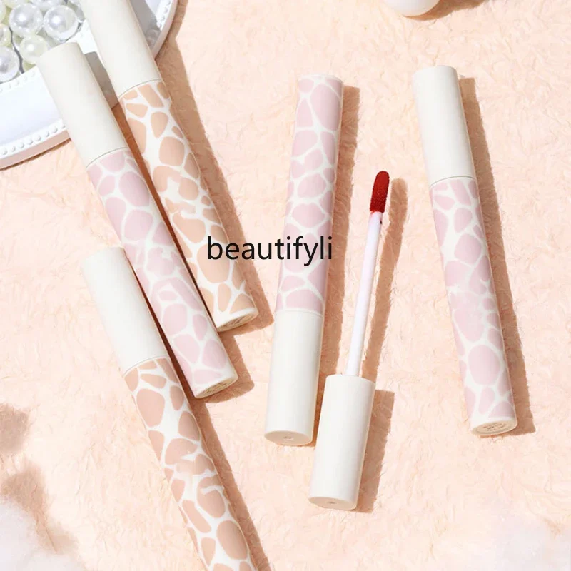 

Water mist lip yarn lip glaze waterproof, non-fading, non-stick cup matte matte surface gentle, daily plain white