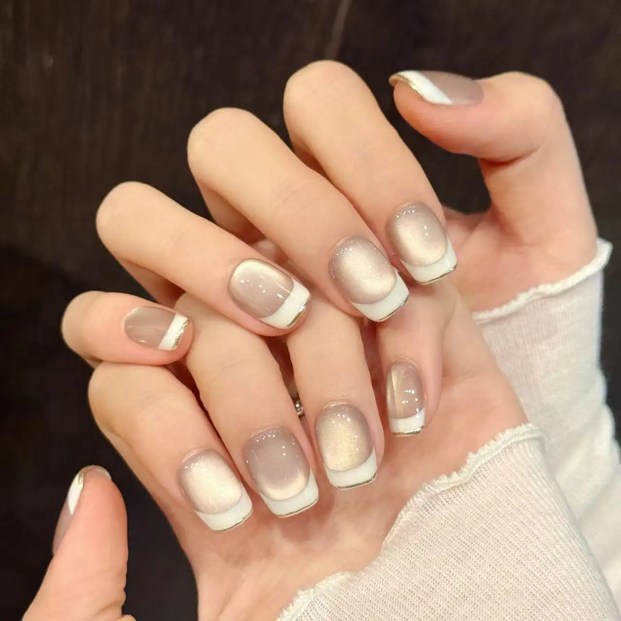 10個入り 高級手作りネイル ピーチミルクゼリー フレンチチップ ショートデザイン ガラスビーズ キャッツアイ ヌードカラー 美白効果 4点セットツール付き