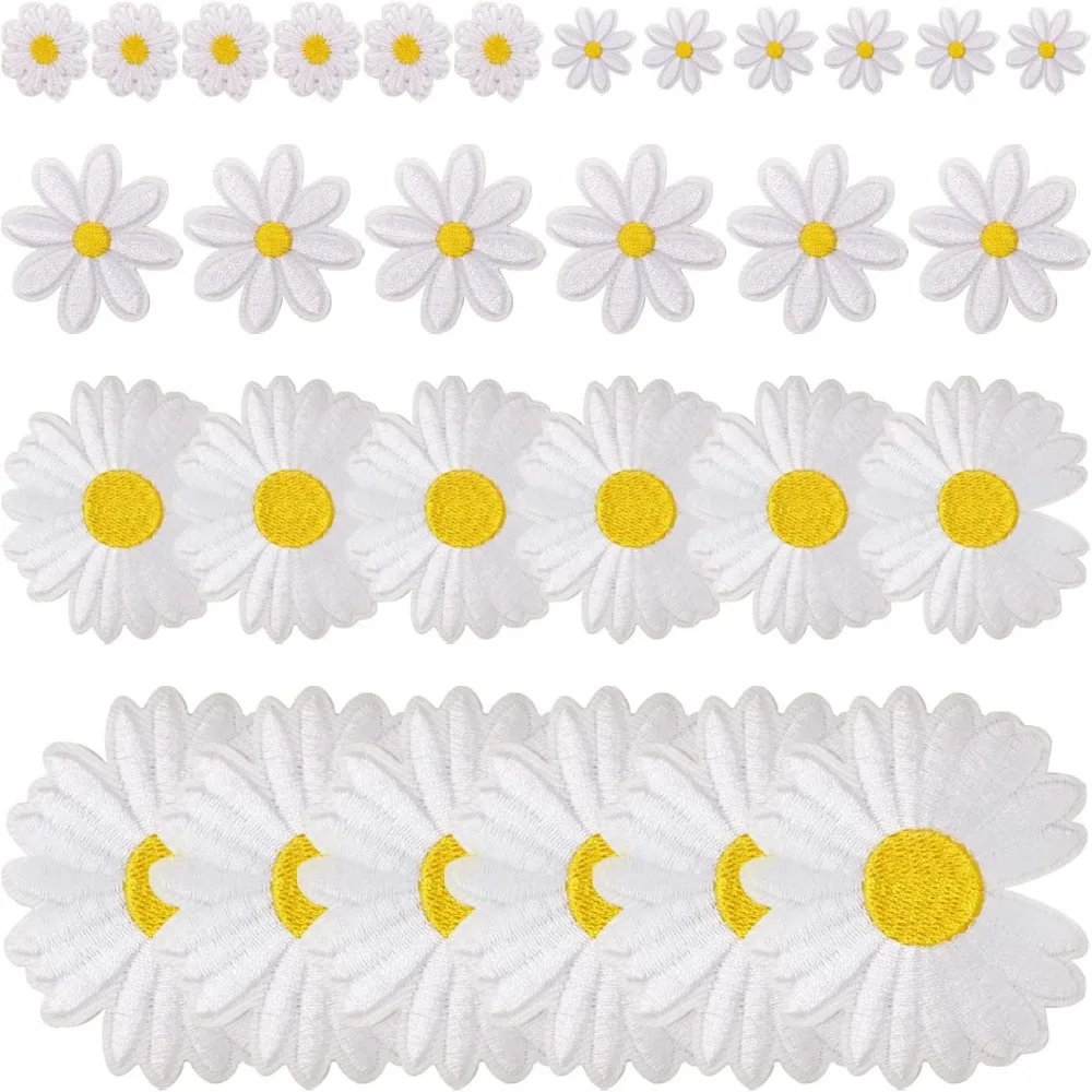 30PCS Daisy Flower Shape Iron On Patches,4 Sizes White Daisy Embroidered Patch Flower Delicate Embroidered Appliques For Clothes