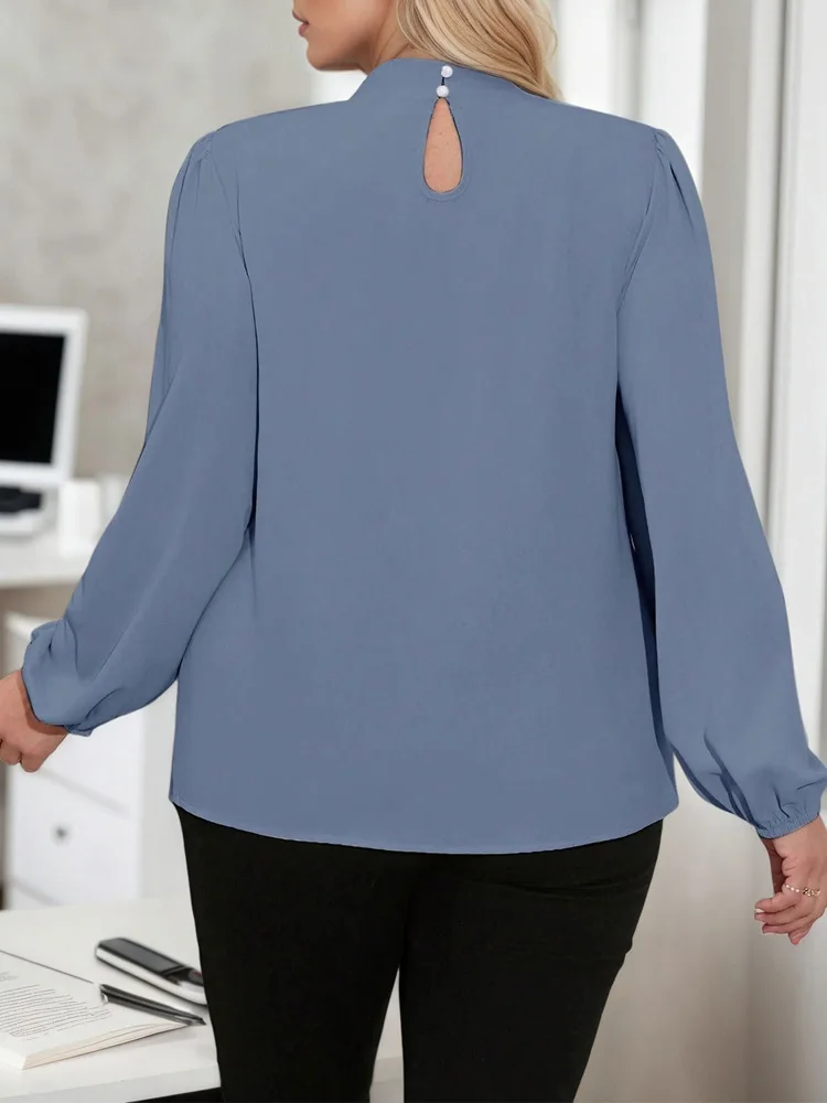 GIBSIE Blus Lengan Puff Warna Solid Ukuran Plus dengan Lipit Depan untuk Wanita Musim Semi Gugur Lengan Panjang Elegan Pakaian Kerja Kantor Atasan Wanita