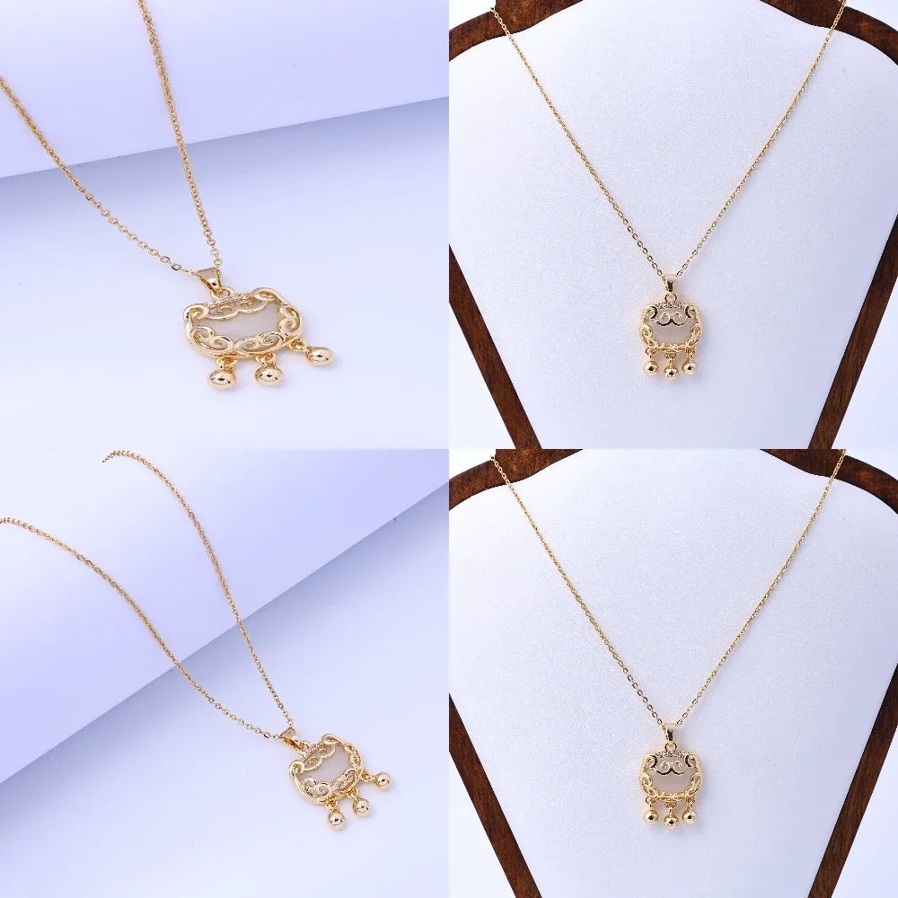

Titanium steel non fading necklace, women's cat eye stone, safety lock, light luxury, niche design, collarbone chain, versatile,